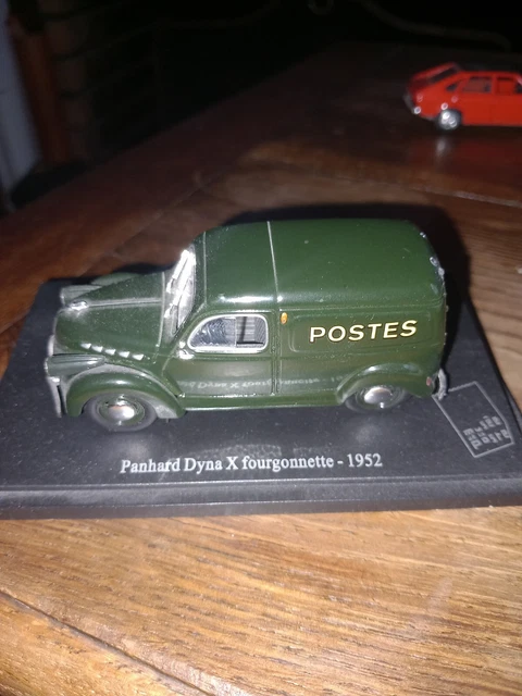 voiture miniature 1/43 PANHARD  Dyna X Fourgonnette  1952