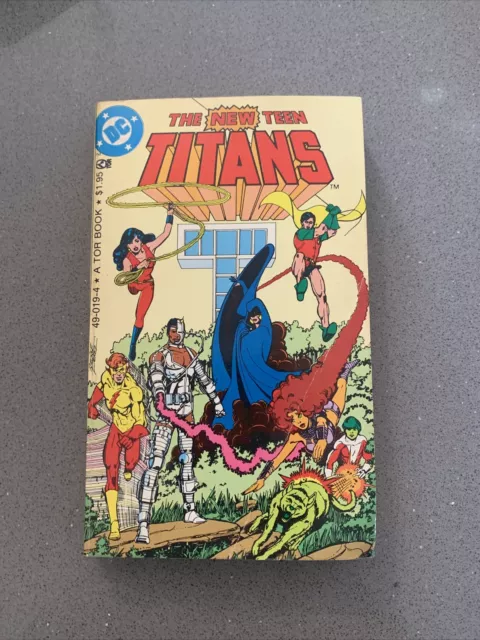 The New Teen Titans A TOR Paperback Book 1982