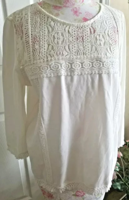 Anthropologie Eri + Ali Embroidered Ivory Lace Top Fringe Trim NWT