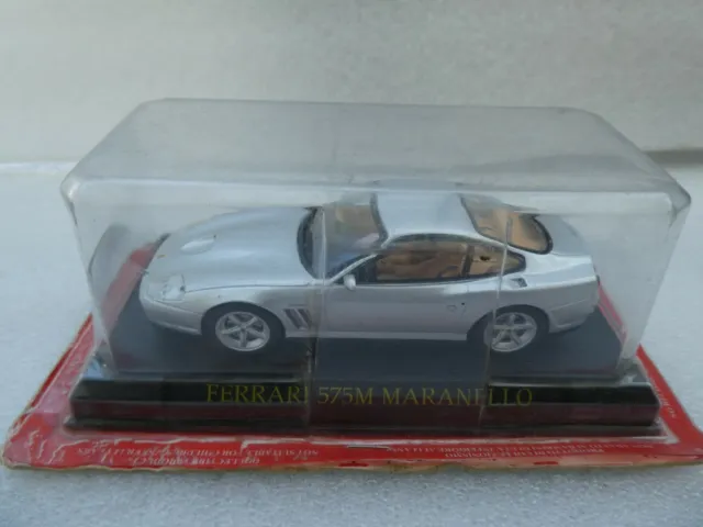 Universal Hobbies Pour Presse Ferrari 575 M Maranello Neuf En Blister Ouvert