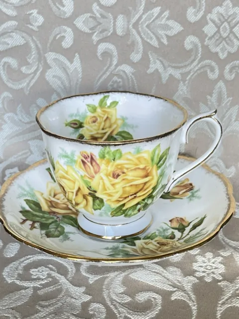 Royal Albert Tea Rose Yellow Roses Tea Cup Saucer  Bone China Vintage England