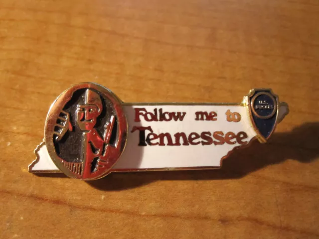 Vintage US JAYCEES Slogan Follow me to Tennessee State Shaped VOLUNTEER Pin