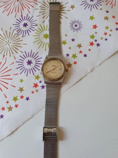 Ehrengeschenk Uhr ZK SED DDR Ruhla