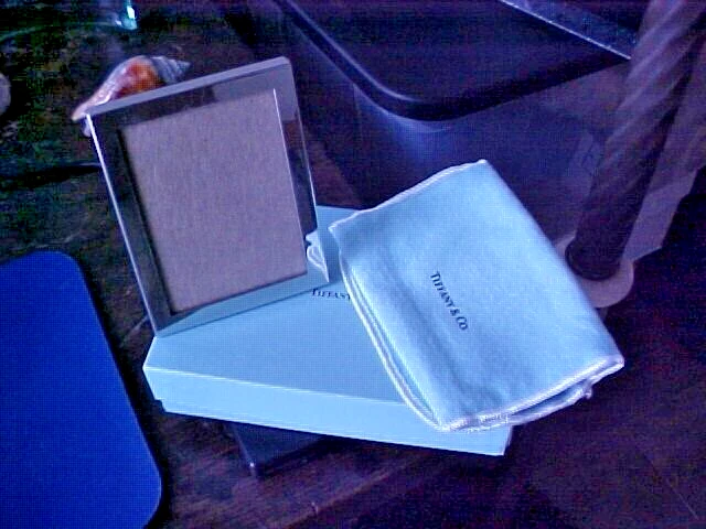 Tiffany & Co. PEWTER Silver Tone Picture Frame Approx. 4.25 x 3.25 w/Pouch, Box Tiffany & Co. PEWTER Silver Tone Picture Frame Approx. 4.25 x 3.25 w/Pouch, Box