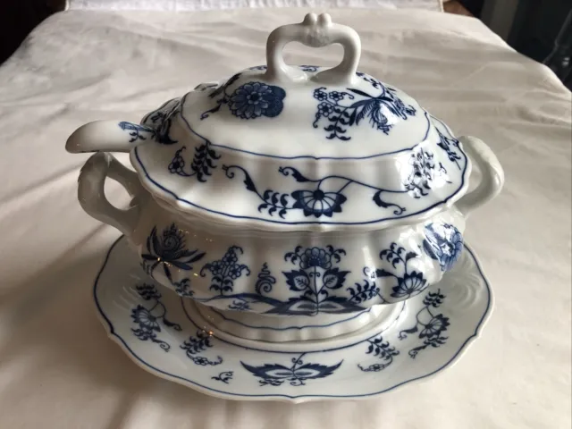 Blue Danube Japan 4 Pc Oval Soup Tureen with Lid, Ladle, and Underplate