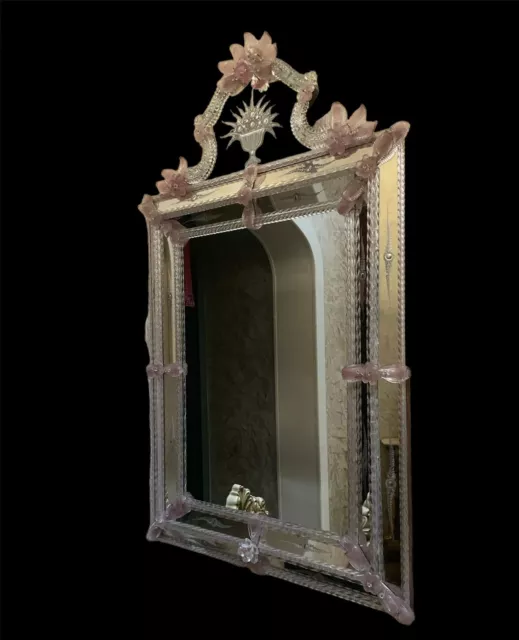 Impresionante Espejo Veneciano En Cristal de Murano Rosa Con Copiando E Flores