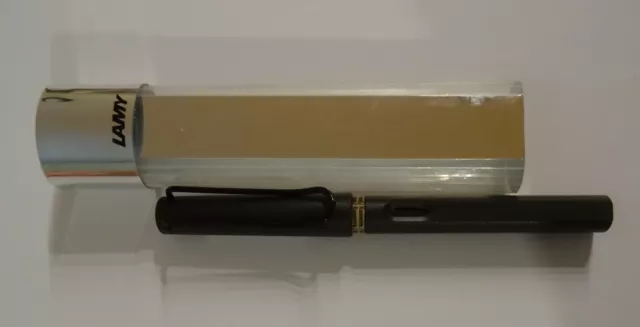 Lamy Schulfüller anthrazit  schwarzer Clip ,Patronen Füller LF06