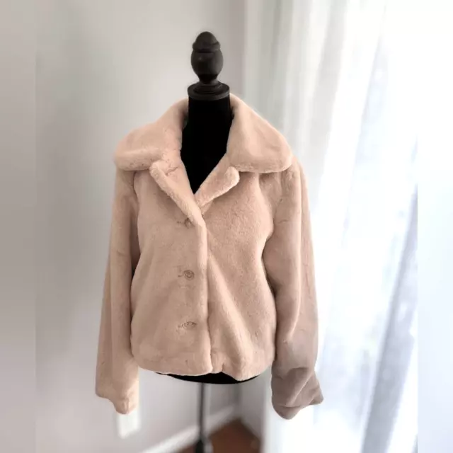 REFORMATION HAMPTON PINK FLUFFY FAUX FUR COAT size M 2