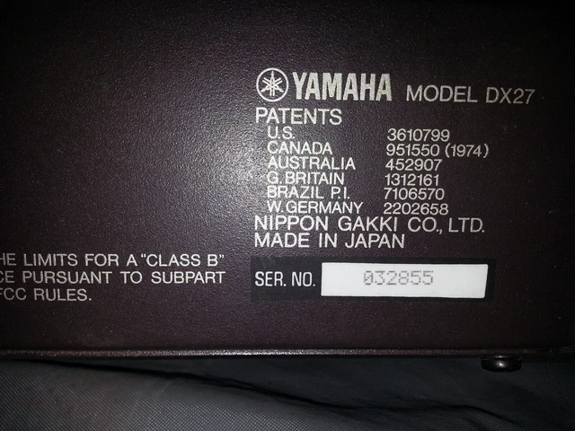 Synthétiseur Yamaha DX27 en très bon état de fonctionnement 4