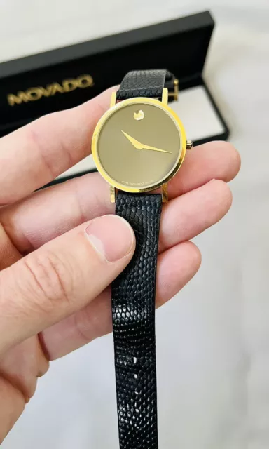 Orologio da uomo vintage Museo Movado fatto in Svizzera oro + quarzo zaffiro nero 8745882 4