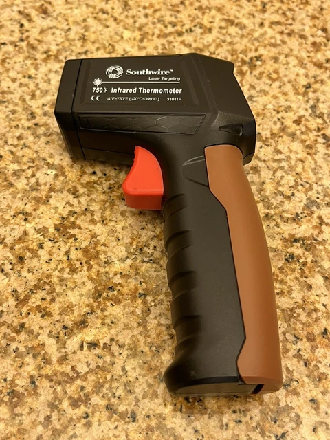 Southwire 10:1 Infrared Thermometer Laser 31011F