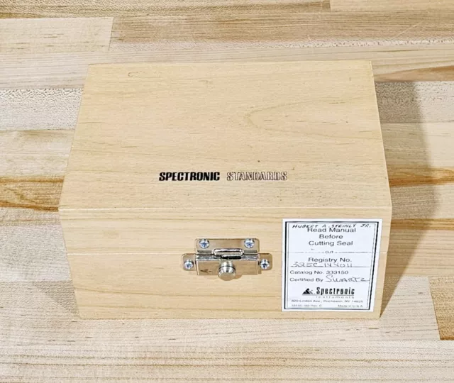 Thermo Fisher Scientific Unicam Spectronic Standards 333150 Spectrophotometer