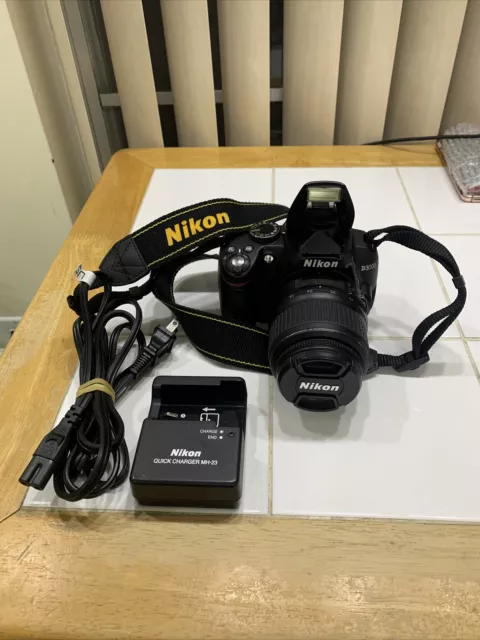 Nikon D3000 10.2MP Digital SLR Camera W/ AF-S DX 18-55mm VR Lens For Parts