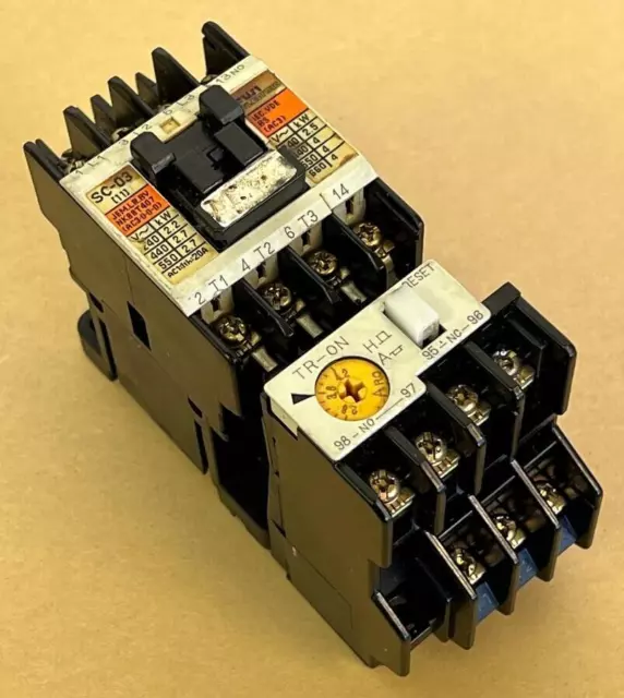 FMX接触器、80 A、3極、600 V、スクリュークランプ端子、コイル:24 VAC