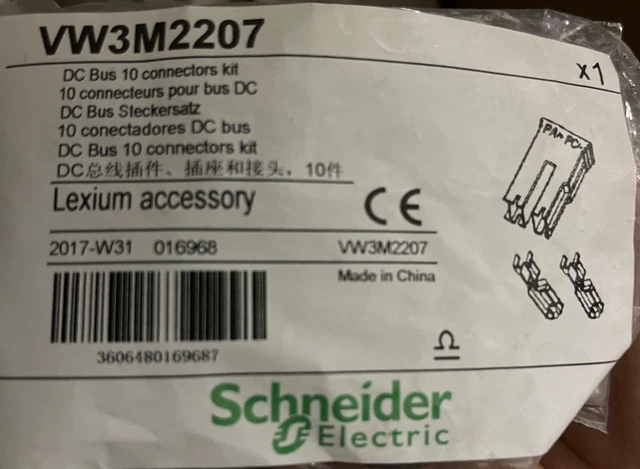 1pcs New   Schneider VW3M2207