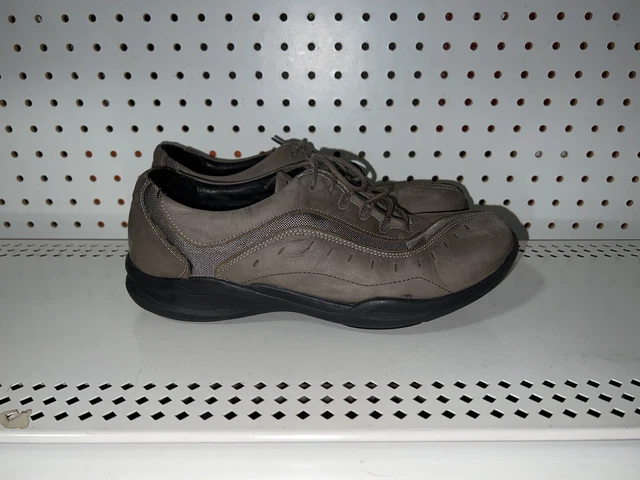 Clarks Wave Wheel Womens Leather Athletic Walking Shoes Size 11 M Brown