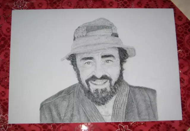 Disegno Matita E Carboncino 33X48 - Luciano Pavarotti