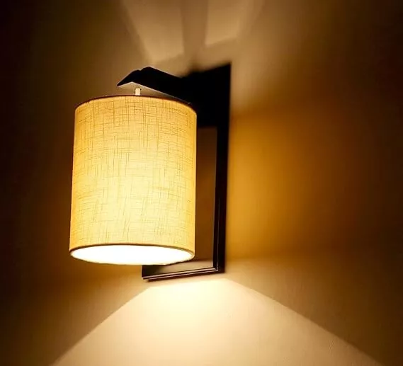 LIGHT ANGLE Wooden Surface with Fabric Mounted Wall Lamps