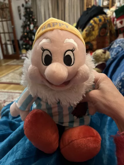 Gorgeous Disney Happy The Dwarf In Nightshirt Plush Toy Snow White