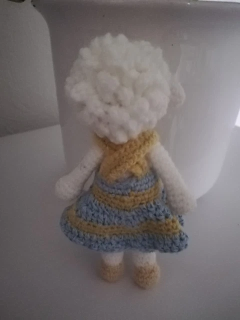 AMIGURUMI - kleines SCHAF - Neu - gehäkelt - echte Handarbeit 3