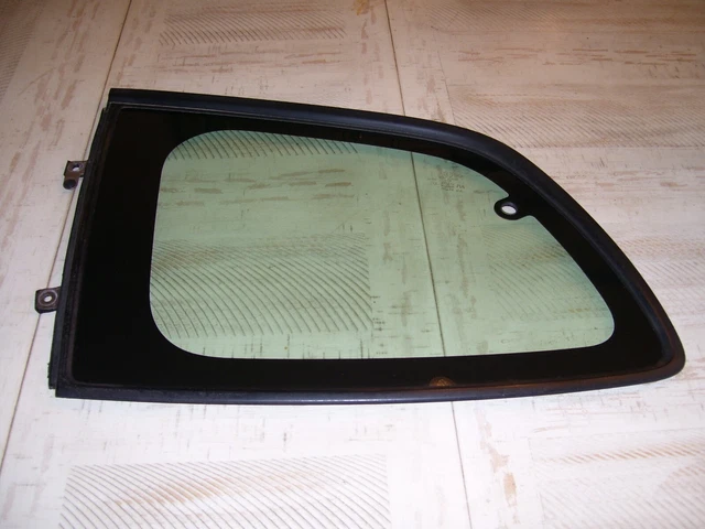 04 Mazda RX8 RX-8 RIGHT REAR Passenger Qtr. DOOR GLASS