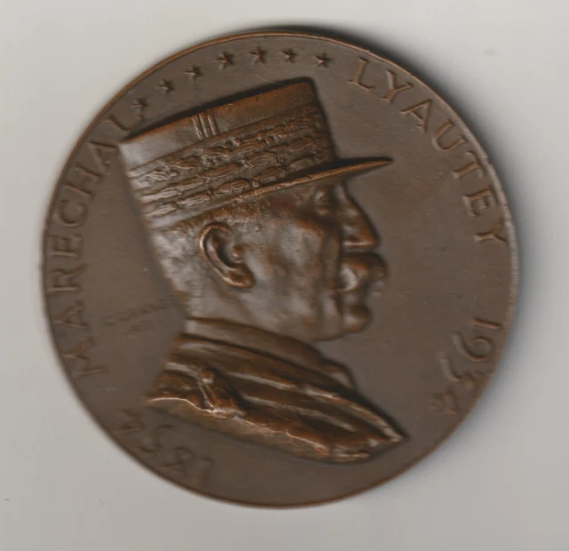 Ancienne Médaille comité cebtral des chambres syndicales argent massif