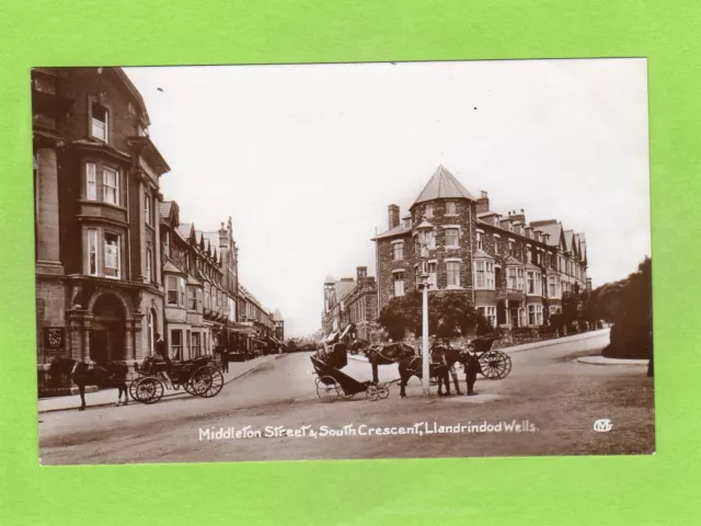 Middleton Street  Llandrindod Wells Horse & Carriage RP pc used Ref E262