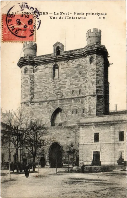 CPA Vincennes Le Fort Porte principale (1346878)