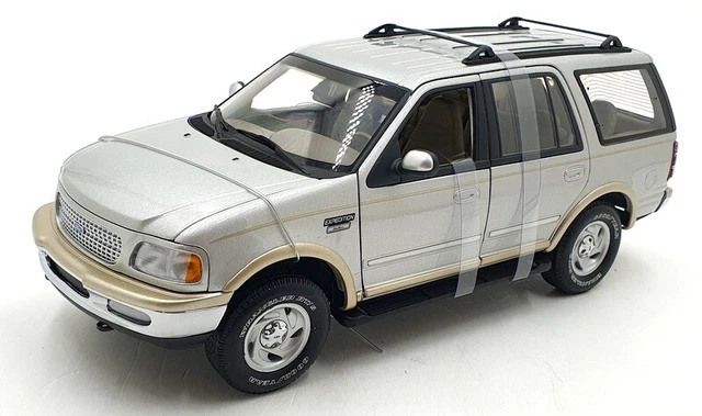 FORD EXPEDITION REGULAR XLT 1/18 UT models 22716 voiture miniature de collection FORD EXPEDITION REGULAR XLT 1/18 UT models 22716 voiture miniature de collection