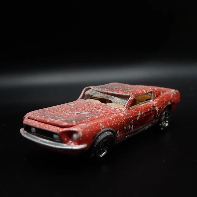 1968 FORD MUSTANG Shelby GT500KR Fastback Stall Finden 1:64 Maßstab