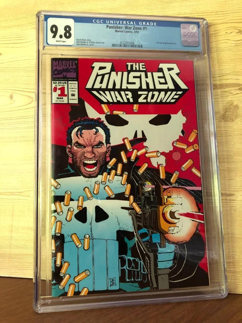 Punisher War Zone #1 Marvel 1992 CGC 9.8 Die cut wraparound cover