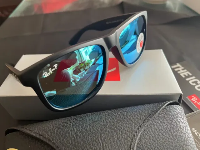 Ray-Ban Justins Blue Polarized  Sunglasses RB4165 822/55
