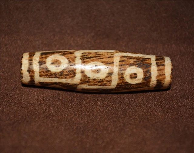 ancient old tibetan 9 eyes dzi bead amulet antique pumtek pyu nine eyed pendant