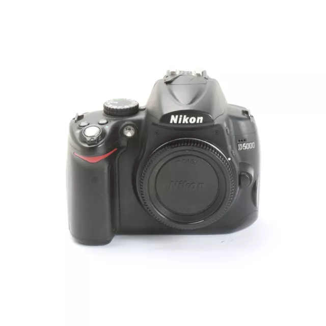Nikon D5000 + Defekt (257289)