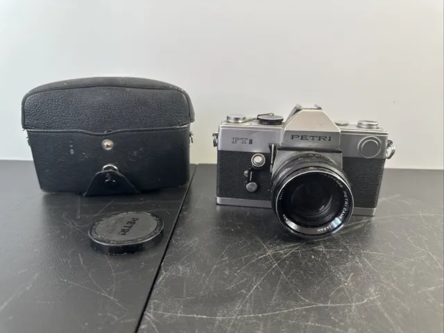 Cámara vintage Petri FTII 35 mm + lente Petri y estuche de cuero (sin probar/para piezas)