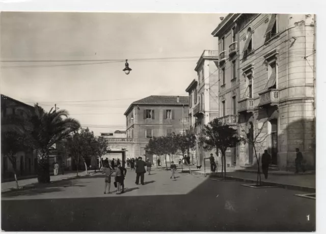 sardegna , 1952 , Olbia - P.zza R. Margherita , animata , viaggiata .