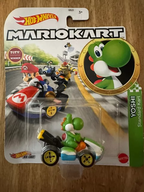 Hot Wheels Mario Kart Green Yoshi Standard Kart Brand New & Sealed