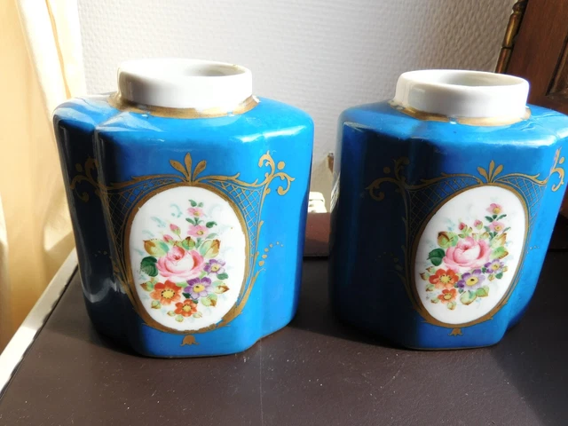 paire de pots ancien en porcelaine