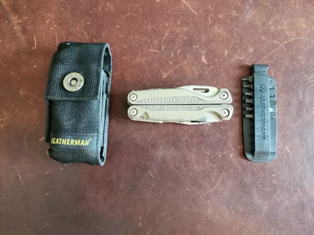 Leatherman Charge+ TTI Multi Tool in Great Condition w/sheath +bits 044d