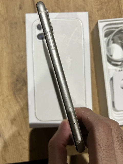Apple iPhone 11 - 128Go - Blanc (Désimlocké) 2