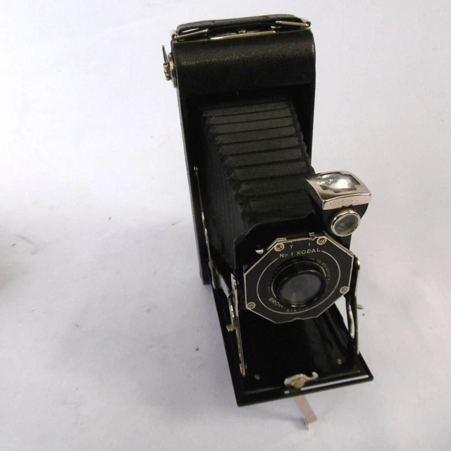 Appareil Photo Ancien KODAK Brownie Pliant - Six-20 - Vintage à Soufflet
