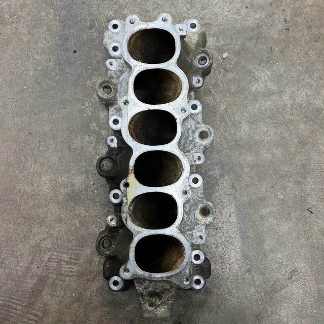 9093 NISSAN 300ZX Z32 VG30 Lower Intake Manifold Plenum 30P OEM 0735