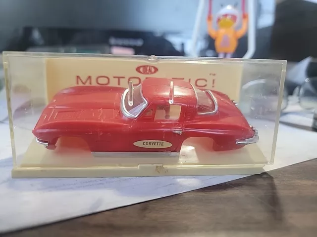 Vintage 1960s Ideal MOTORIFIC CORVETTE STINGRAY Red Body MIB OLD STORE STOCK nos