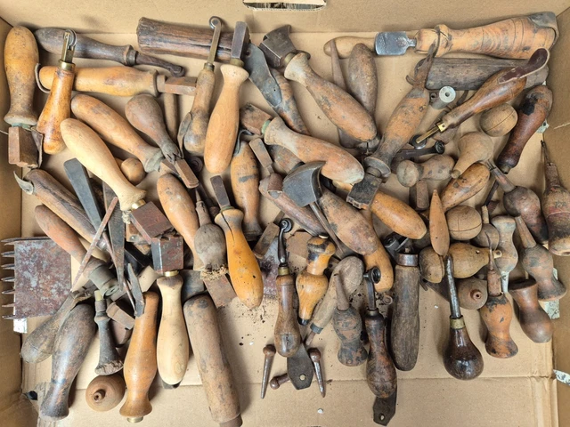 Tournevis de collectionneur avec manche en bois -plat