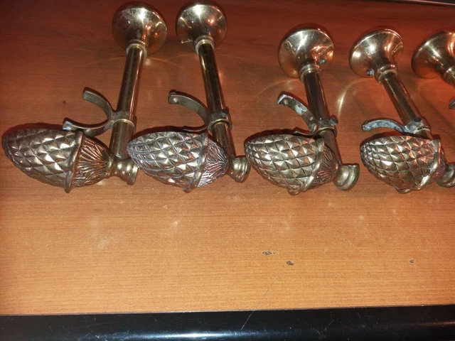6 curtain rod doors. Very good state . Opportunity . Empire-style. 9