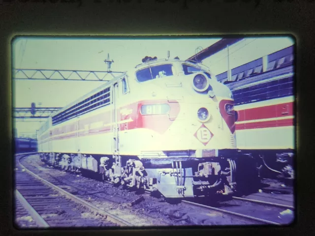 Slide VTG RailRoad EL Erie Lackawanna EMD E8 No.811 Hoboken NJ 1967 duplicate