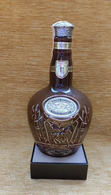 Vintage "Spode" Chivas Regal Royal Salute Whisky Decanter  (Empty)