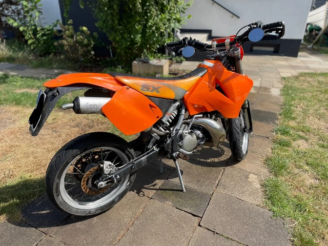 KTM 125 exe 2T 9