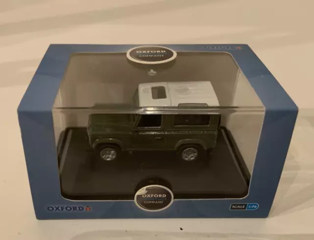 Oxford Diecast Land Rover Defender 90 Station Wagon 2013 - 1:76 Scale