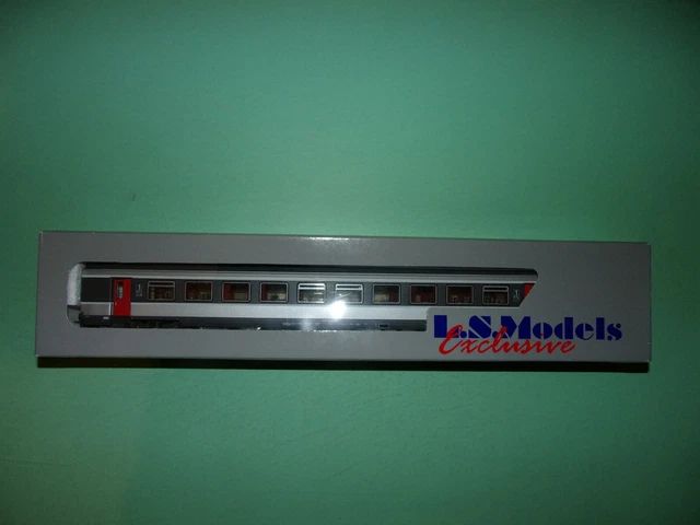 LS MODELS VOITURE voyageurs 2ième classe CORAIL C1 orange 40122-1 NEUF